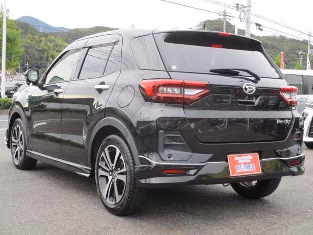 DAIHATSU ROCKY