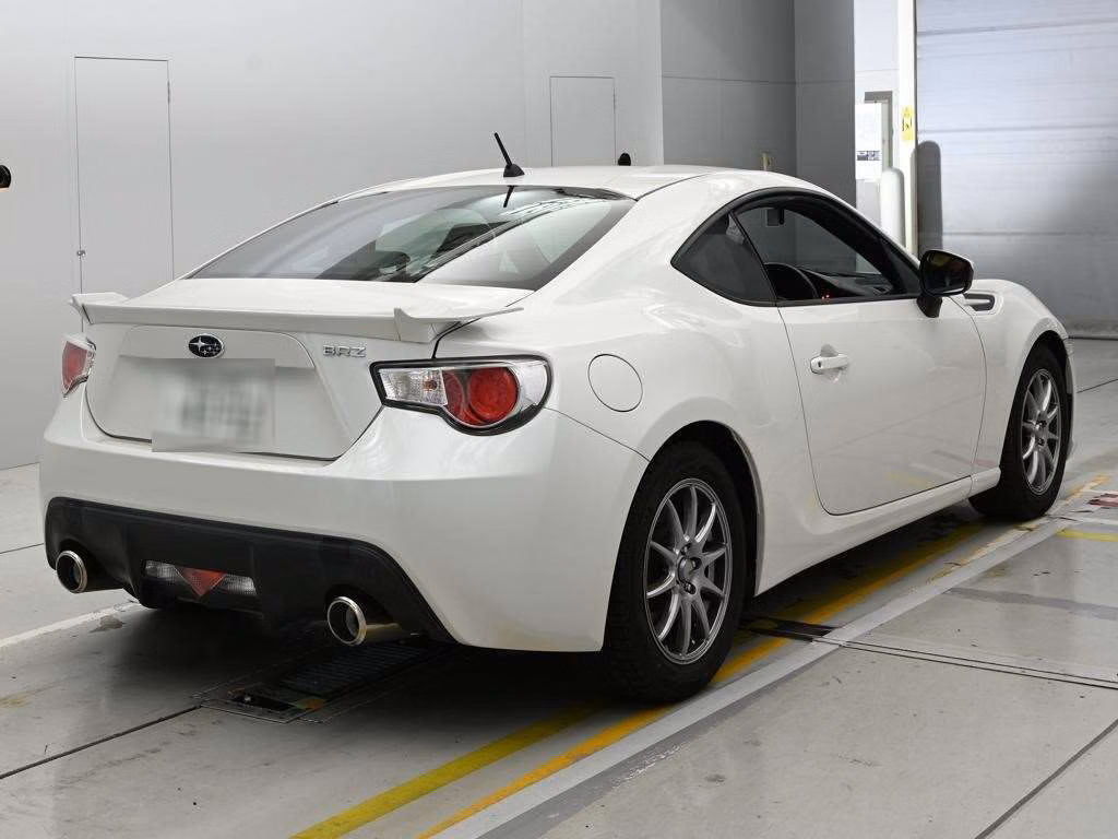 SUBARU BRZ