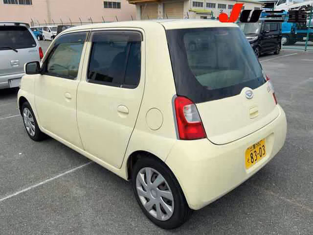 DAIHATSU ESSE