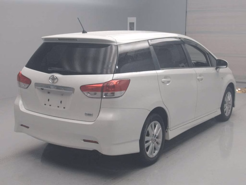 TOYOTA WISH