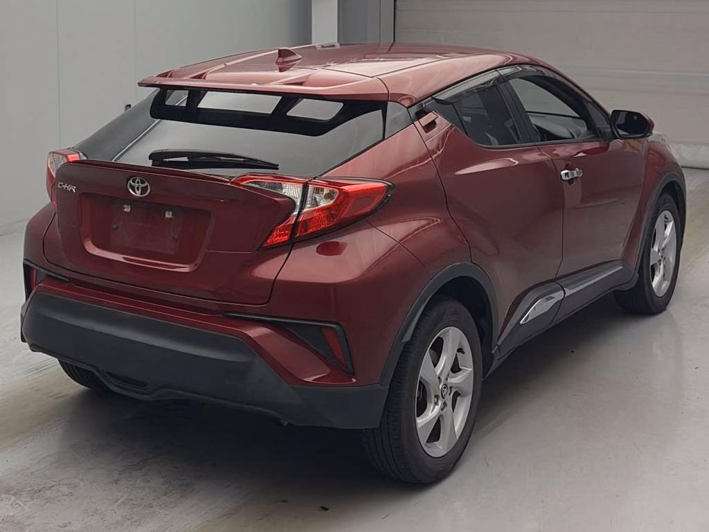 TOYOTA C-HR