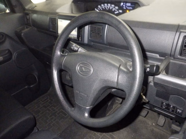 DAIHATSU HIJET CADDIE