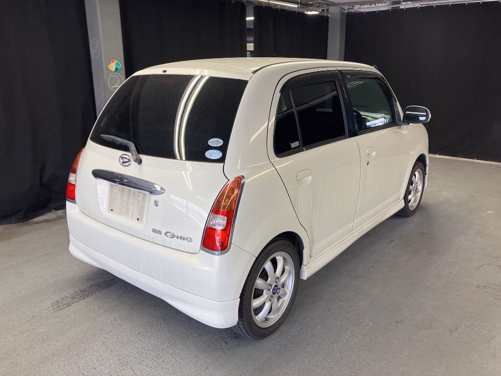 DAIHATSU MIRA GINO