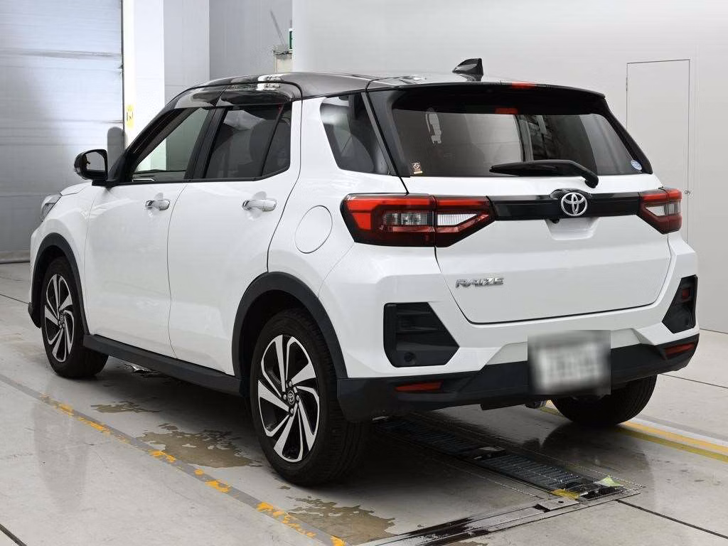 TOYOTA RAIZE