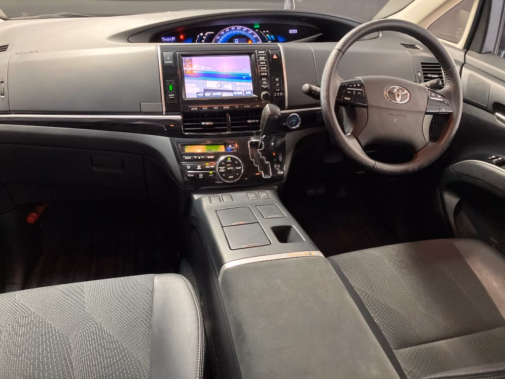TOYOTA ESTIMA