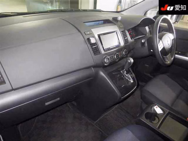 MAZDA MPV