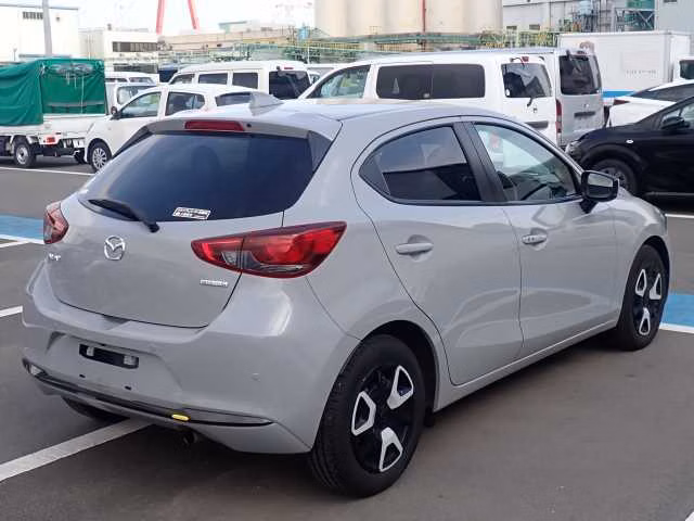 MAZDA MAZDA2