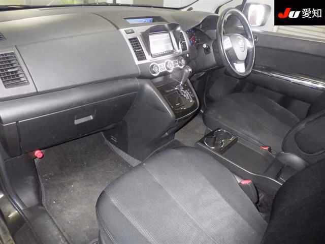 MAZDA MPV