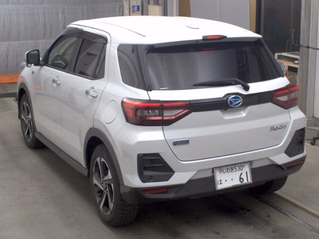 DAIHATSU ROCKY