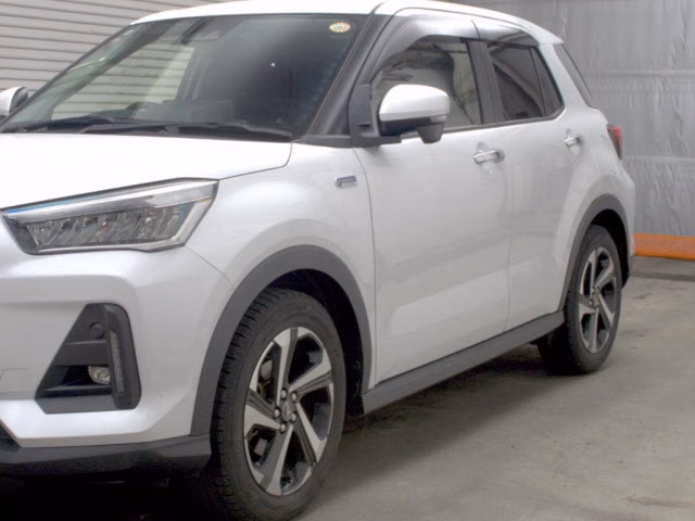 DAIHATSU ROCKY
