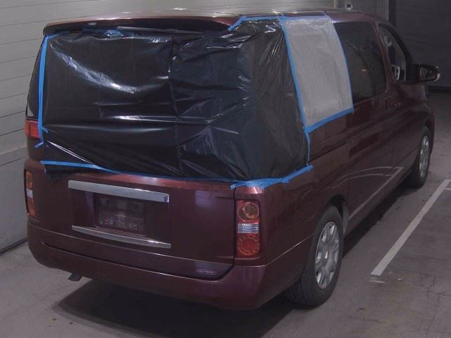 NISSAN ELGRAND