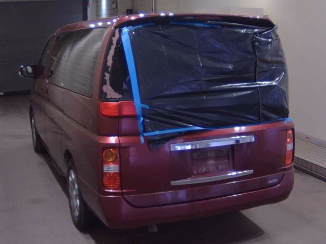 NISSAN ELGRAND