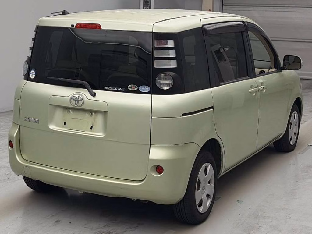 TOYOTA SIENTA