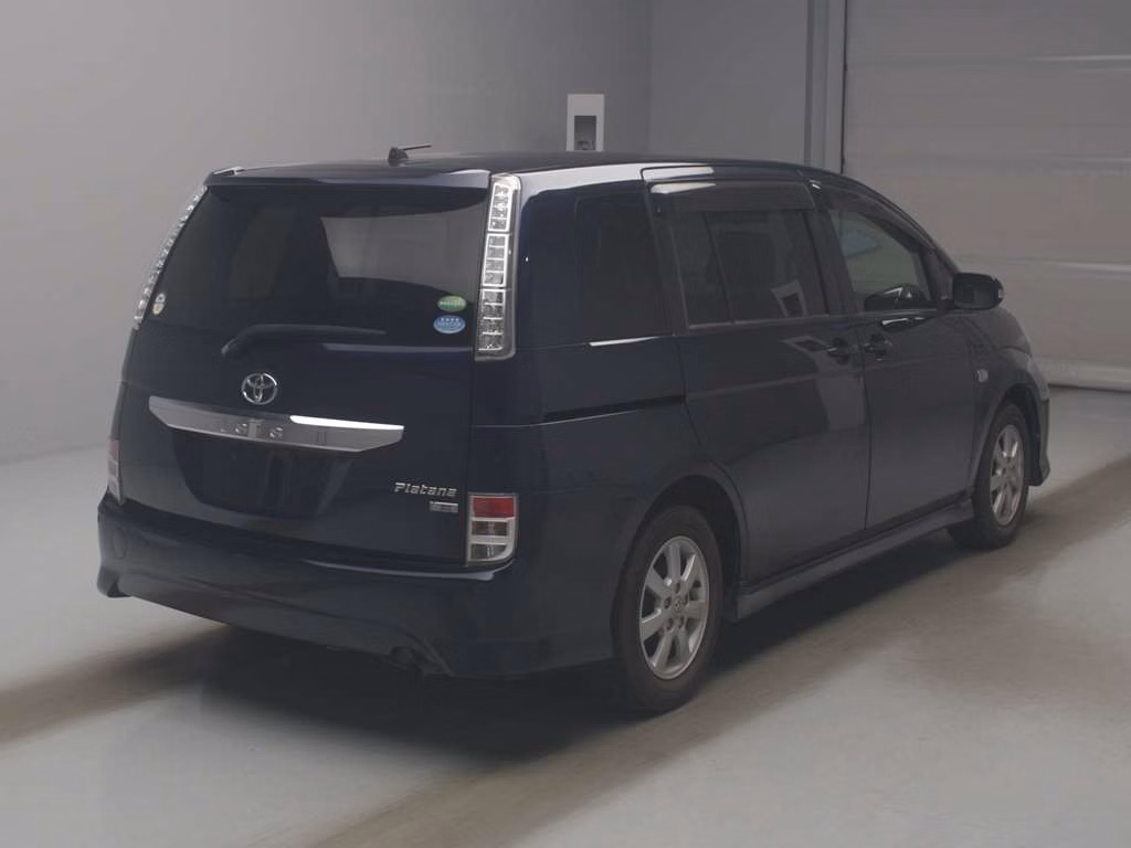 TOYOTA ISIS