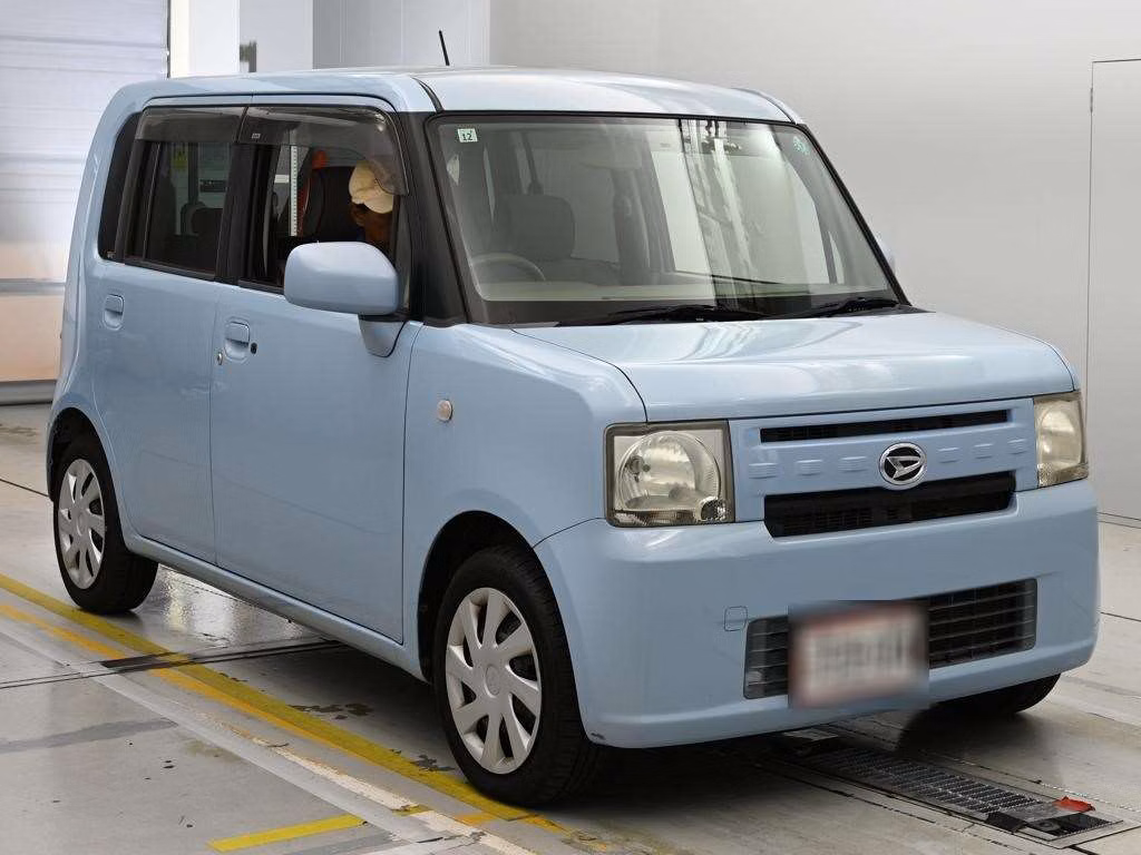 DAIHATSU MOVE CONTE