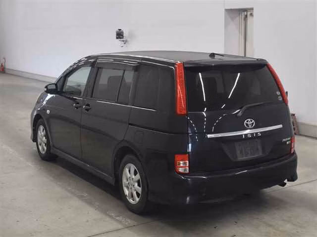 TOYOTA ISIS