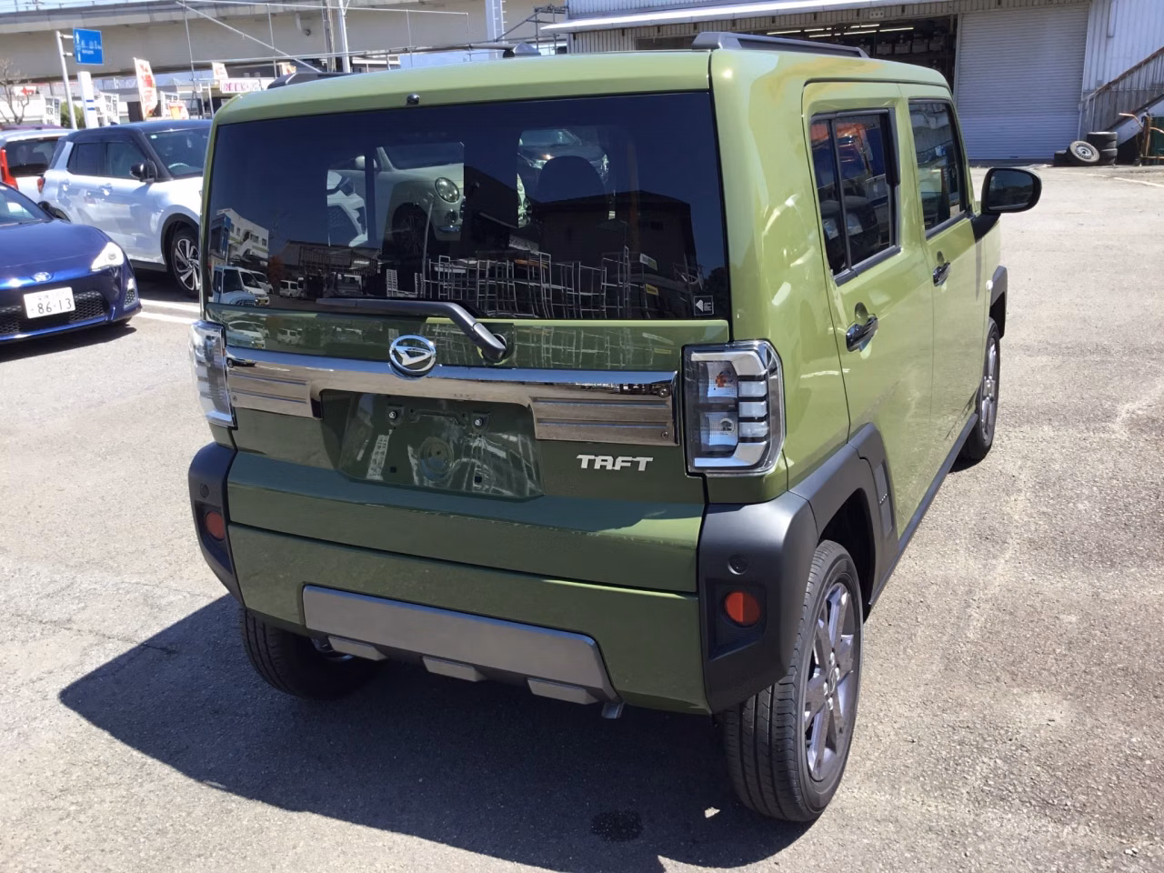 DAIHATSU TAFT