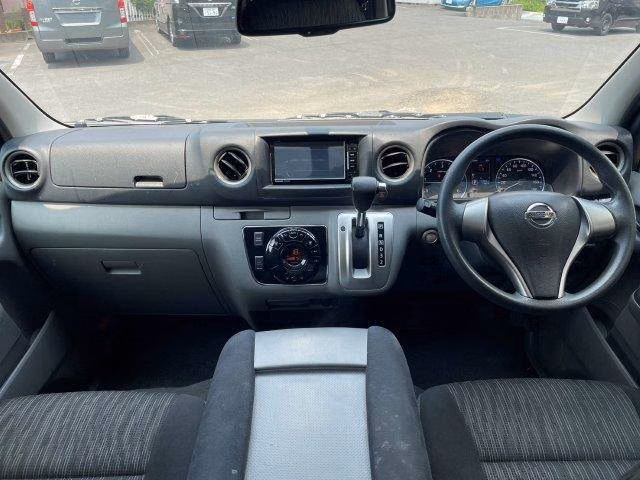 NISSAN NV350 CARAVAN