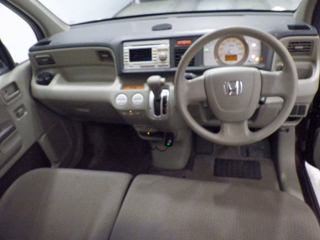 HONDA LIFE