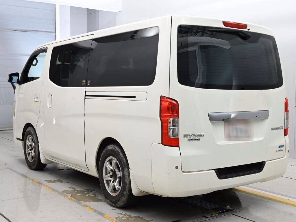 NISSAN NV350 CARAVAN