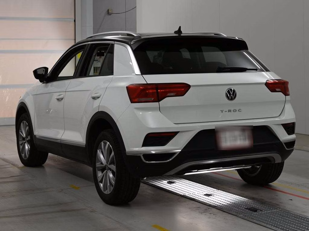 VOLKSWAGEN T-ROC