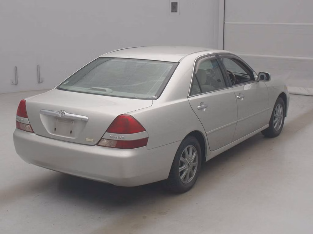 TOYOTA MARK II