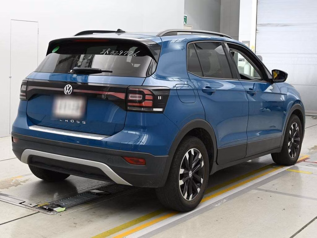 VOLKSWAGEN T-CROSS