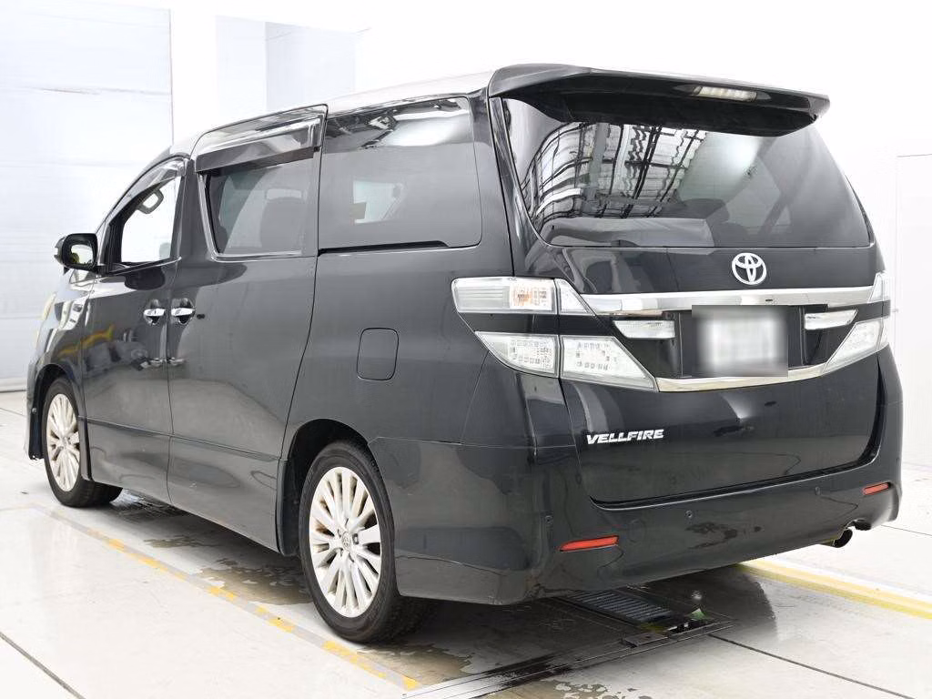 TOYOTA VELLFIRE