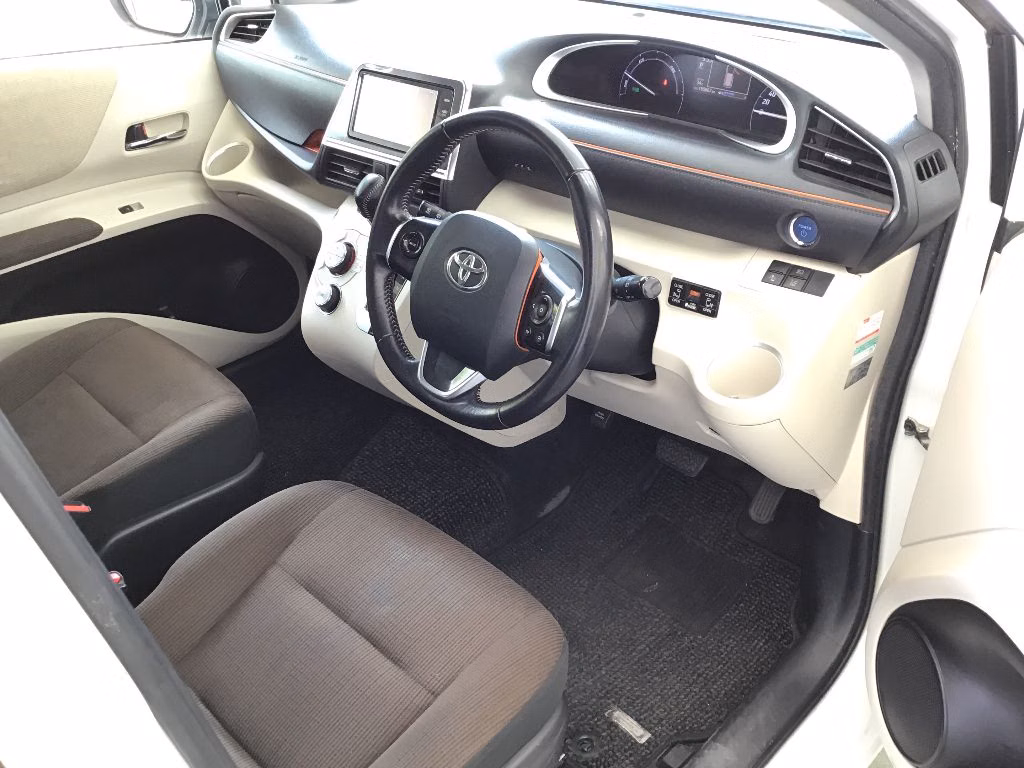 TOYOTA SIENTA