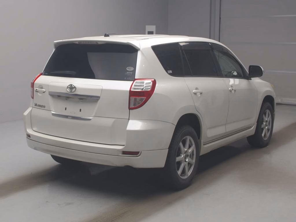 TOYOTA VANGUARD