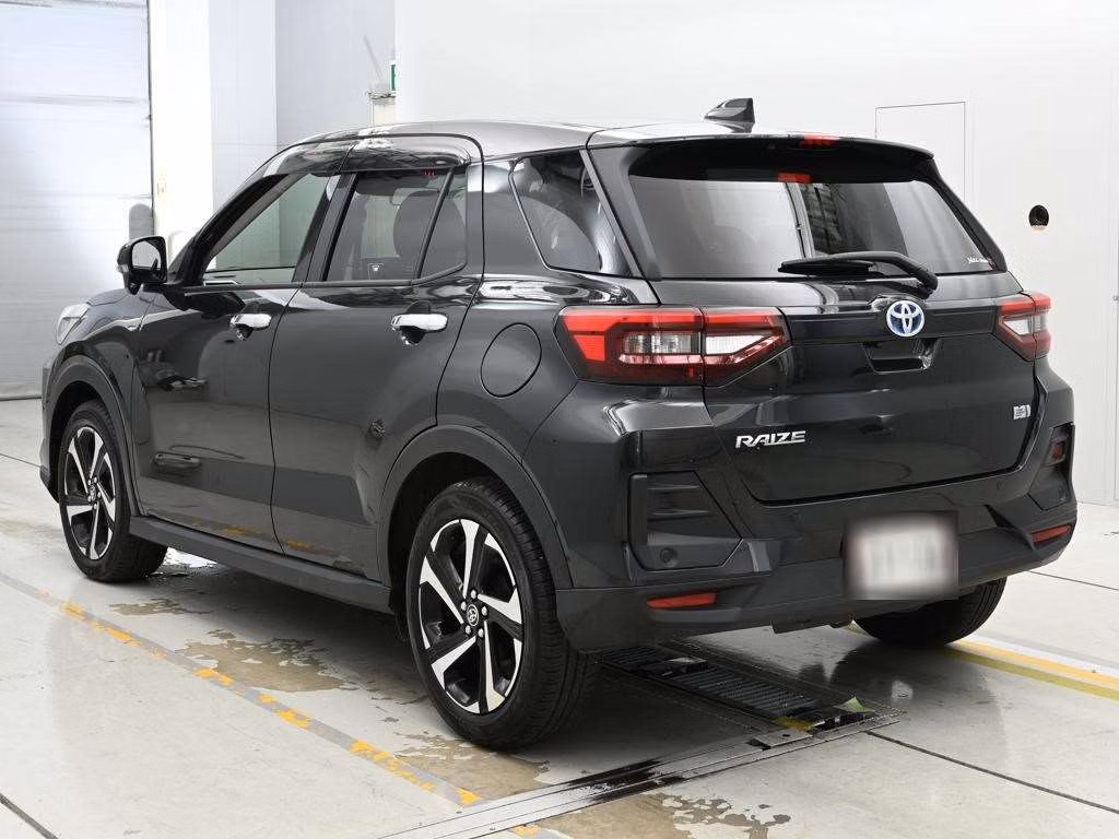 TOYOTA RAIZE
