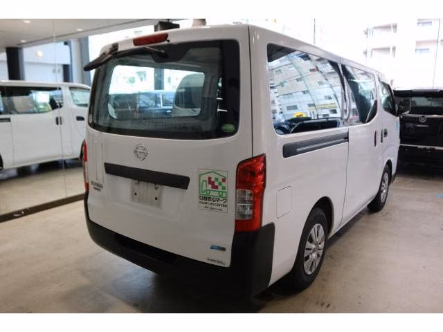 NISSAN NV350 CARAVAN