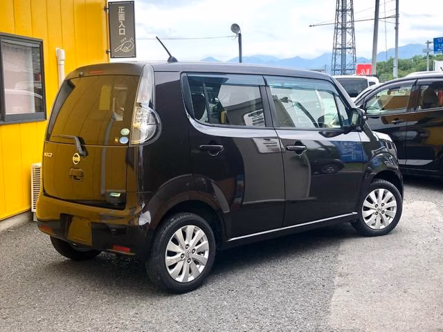 NISSAN MOCO