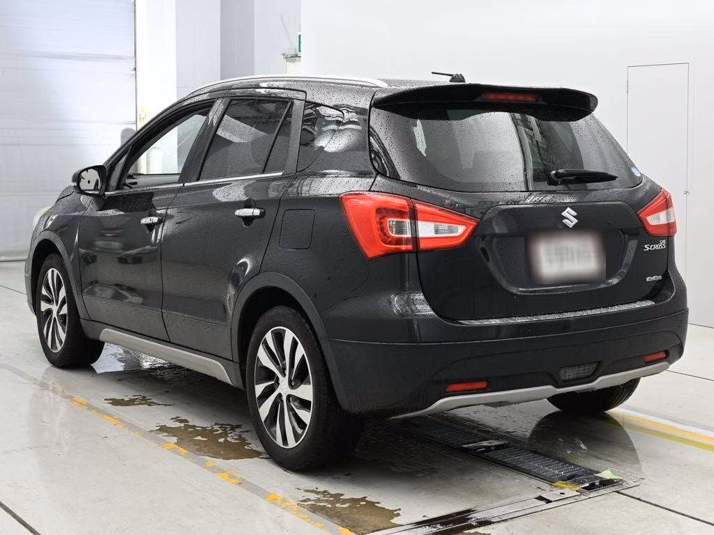 SUZUKI SX4