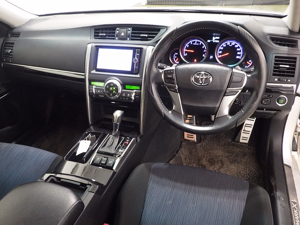 TOYOTA MARK X