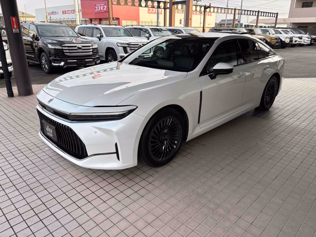 TOYOTA CROWN
