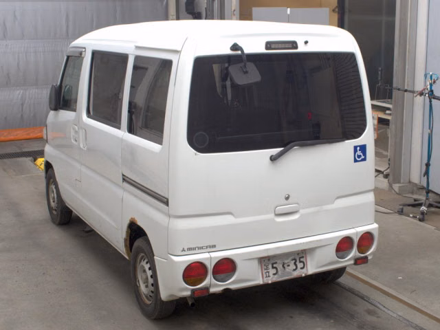 MITSUBISHI MINICAB