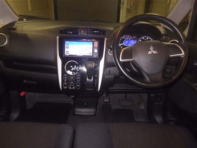 MITSUBISHI EK CUSTOM