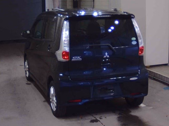 MITSUBISHI EK CUSTOM