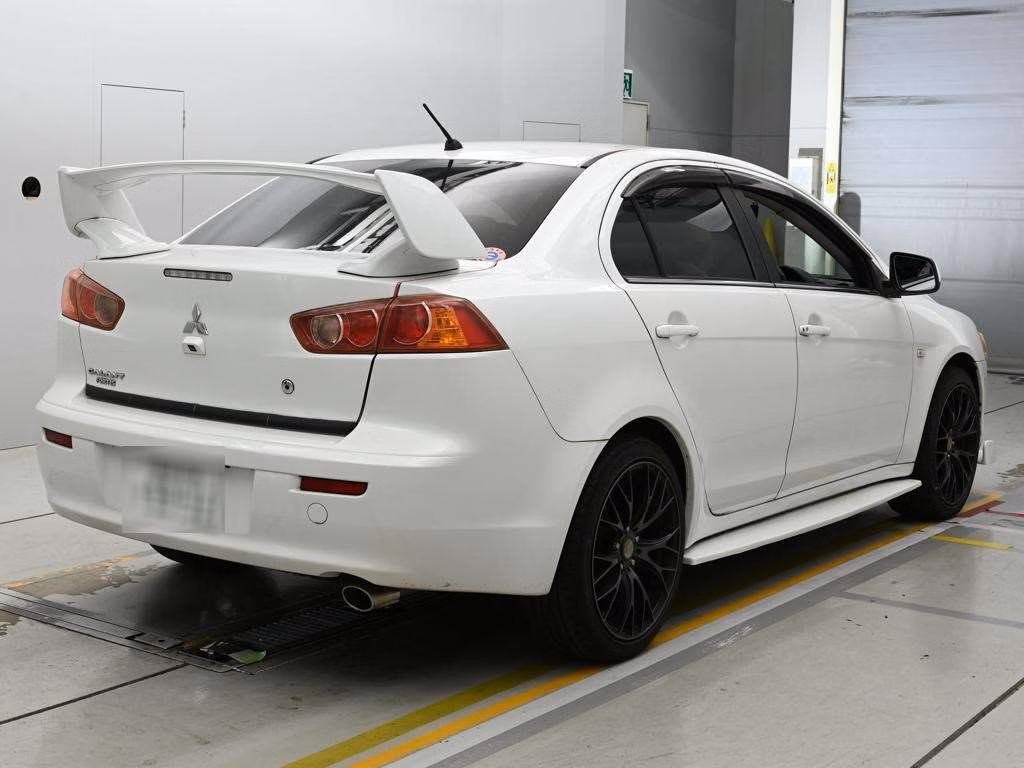 MITSUBISHI GALANT FORTIS