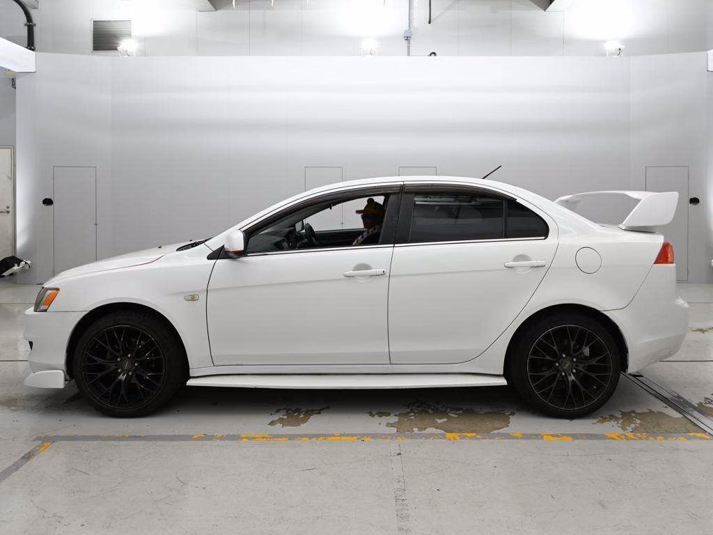 MITSUBISHI GALANT FORTIS