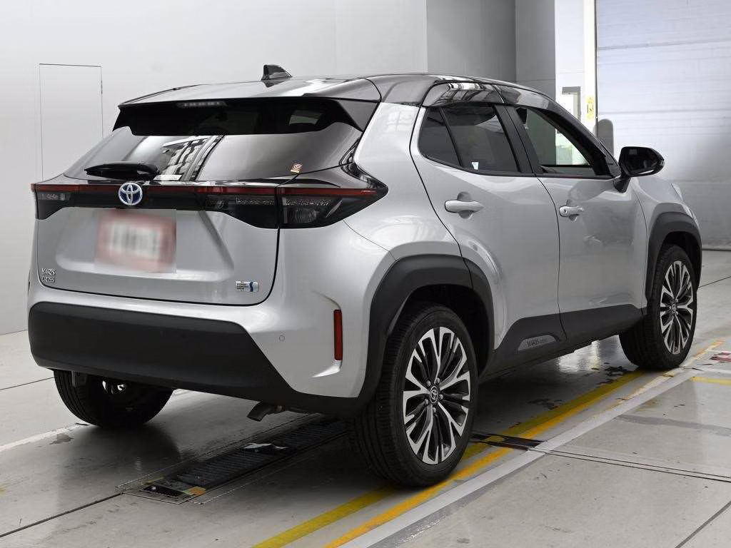 TOYOTA YARIS CROSS