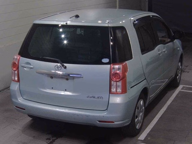 TOYOTA RAUM