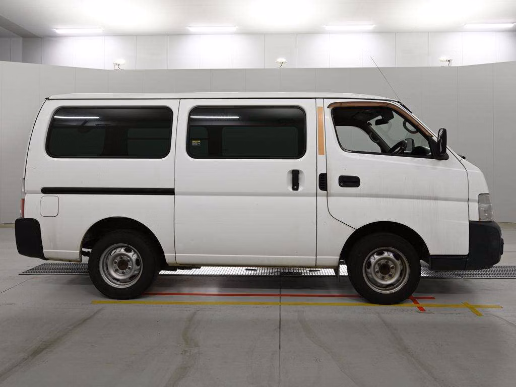 NISSAN CARAVAN
