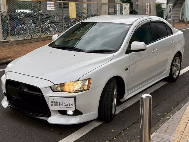 MITSUBISHI GALANT FORTIS