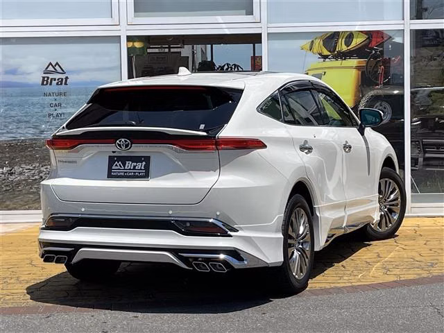 TOYOTA HARRIER