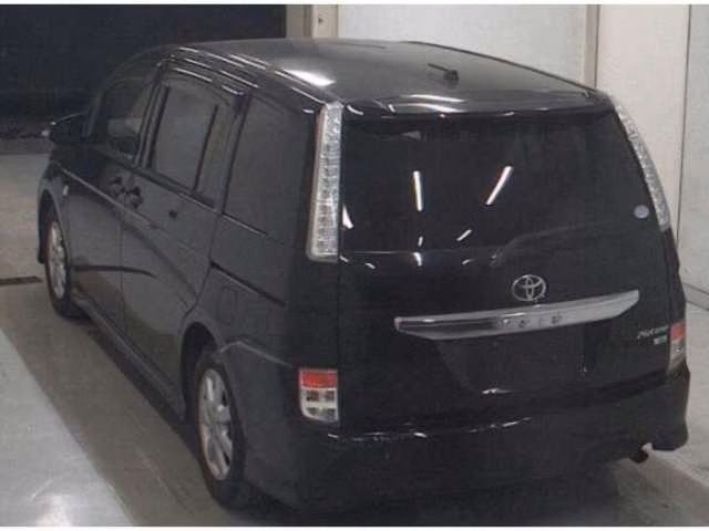 TOYOTA ISIS