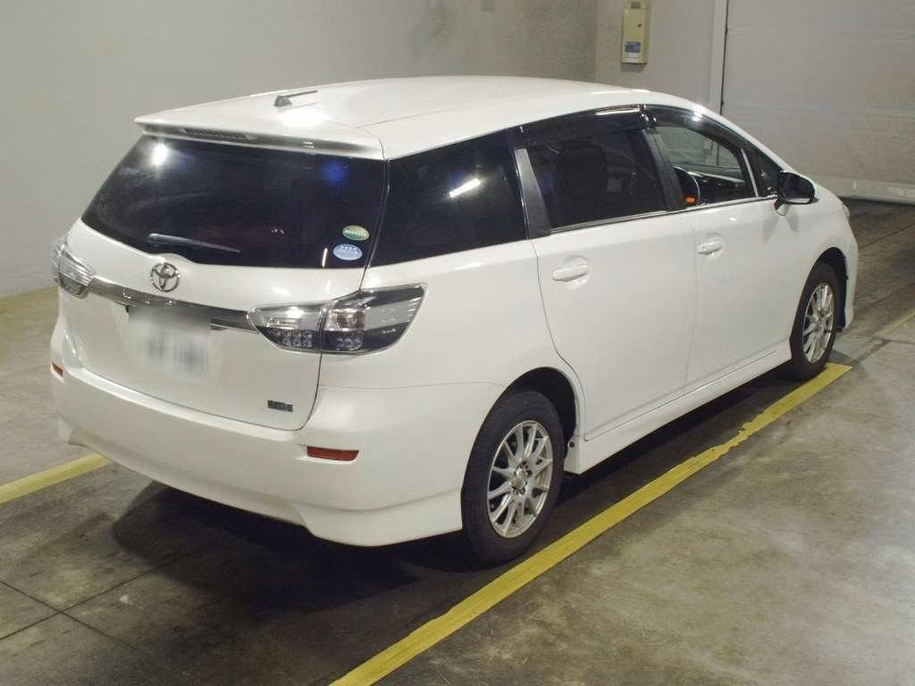 TOYOTA WISH