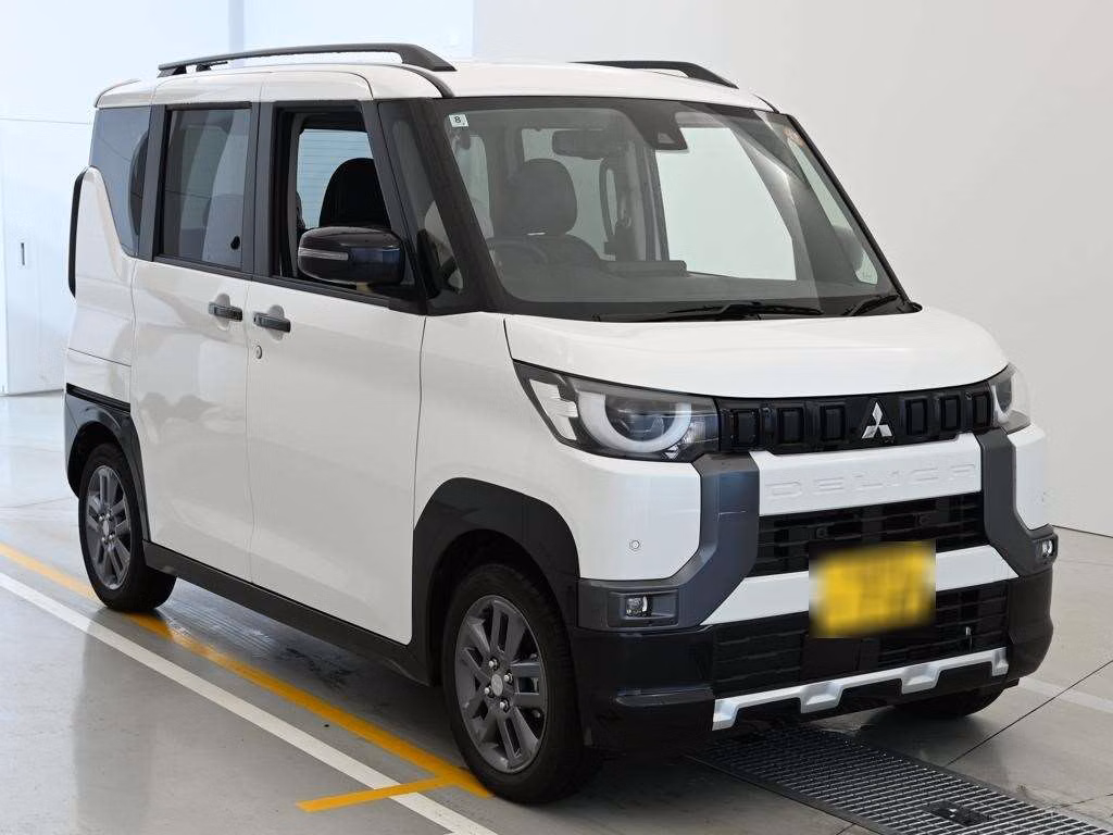 MITSUBISHI DELICA MINI