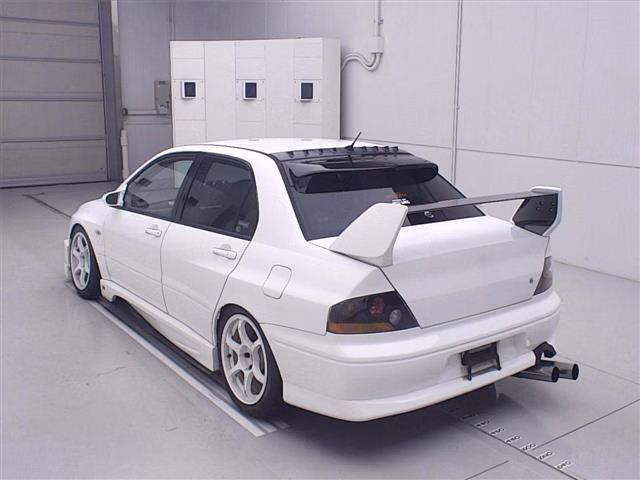 MITSUBISHI LANCER EVOLUTION